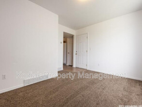 1149 Nayon St in Layton, UT - Building Photo - Building Photo