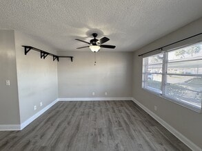 24862 US Hwy 19 N in Clearwater, FL - Building Photo - Building Photo