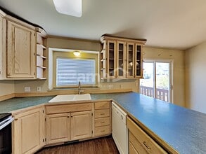 128 E 350 S in Clearfield, UT - Building Photo - Building Photo