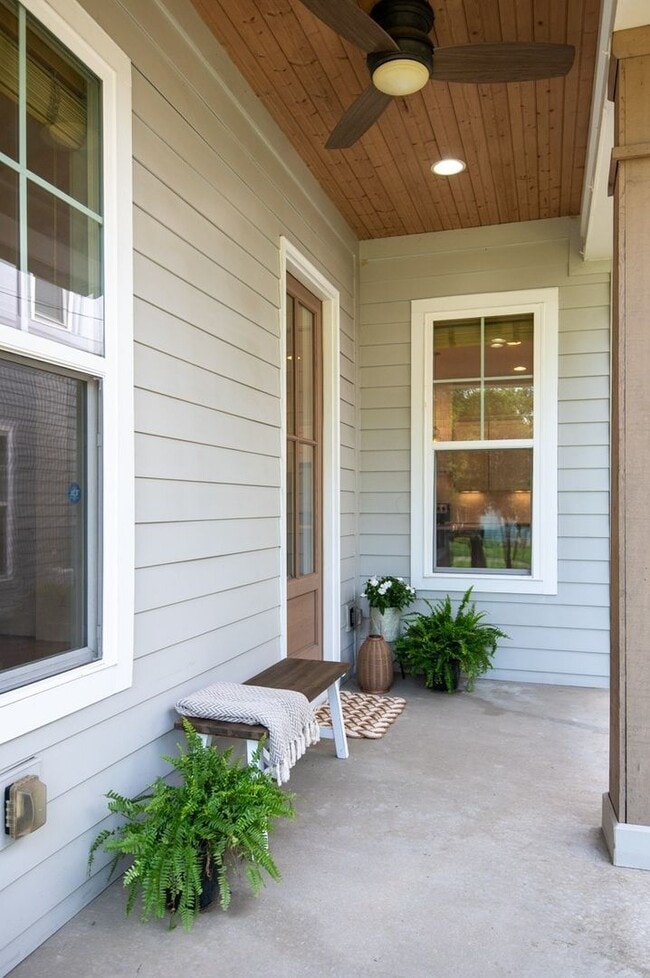 300C Tillman Ln in Nashville, TN - Building Photo - Building Photo