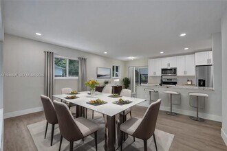 21021 NE 13th Pl in North Miami Beach, FL - Building Photo - Building Photo