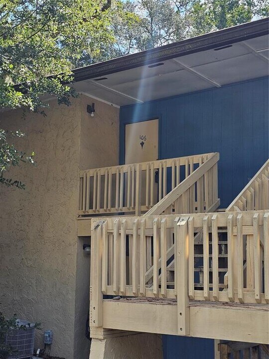 2811 SW Archer Rd in Gainesville, FL - Building Photo