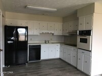 618 Gabriel St in Panama City, FL - Building Photo - Building Photo