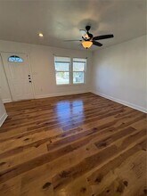 932 Davis Ave in Fort Worth, TX - Building Photo - Building Photo