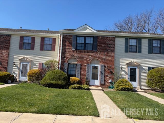 property at 253 Bromley Pl