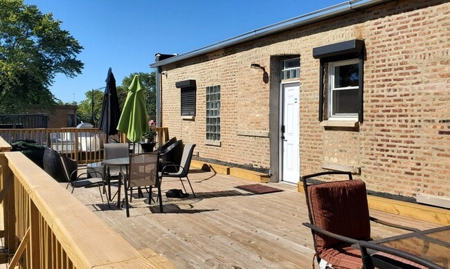 property at 617 E 67th St