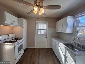 340 Edgewood Rd in East York, PA - Building Photo - Building Photo