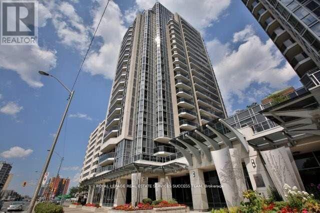 5793 Yonge St in Toronto, ON - Building Photo - Building Photo