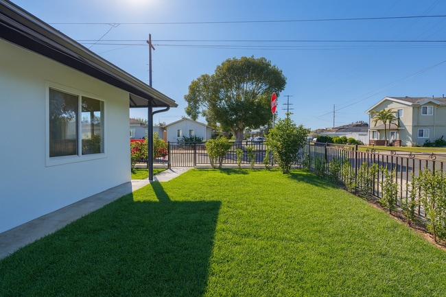 4522 W 156th St in Lawndale, CA - Building Photo - Building Photo