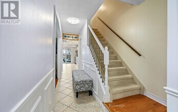 1033 Raintree Ln in Mississauga, ON - Building Photo - Building Photo