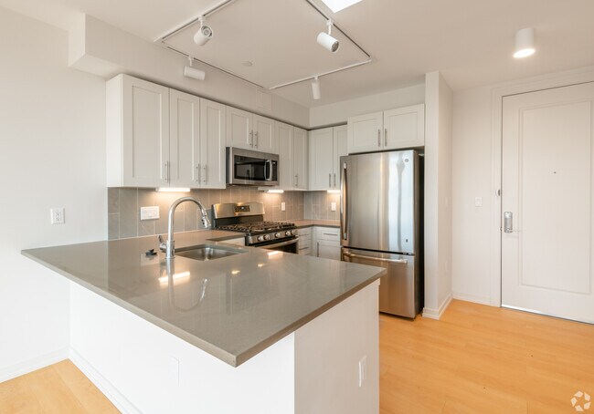 45 New St, Unit 118 in Cambridge, MA - Building Photo - Building Photo