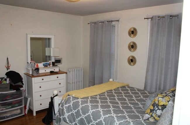 52 Colborne Rd, Unit 52 in Boston, MA - Foto de edificio - Building Photo