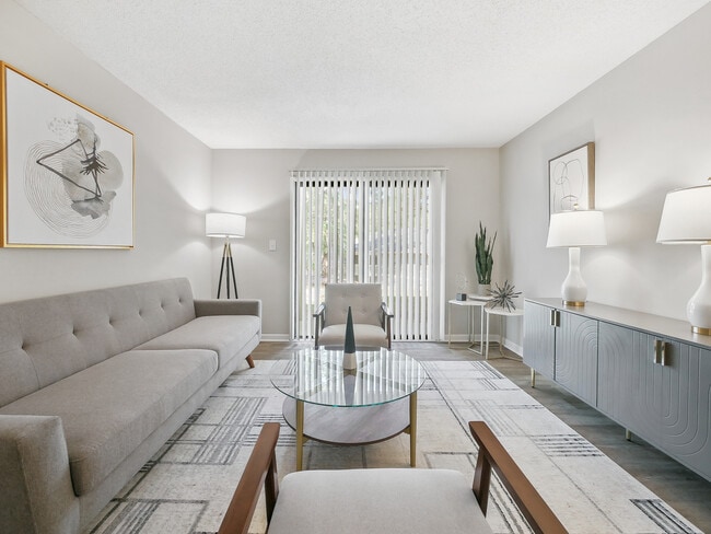 Landings at North Ingle in Macon, GA - Foto de edificio - Building Photo