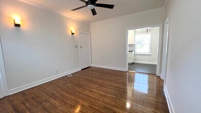 131 Olive St in Glendale, CA - Building Photo - Building Photo