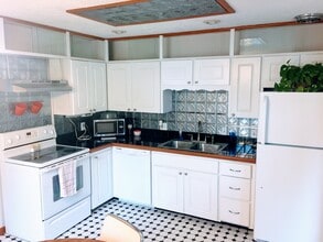 210 Ohio St in Sunbury, OH - Building Photo - Building Photo