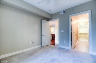 200 River Vista Drive in Atlanta, GA - Building Photo - Building Photo