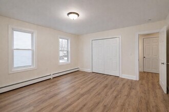 64 S 13th St in Newark, NJ - Building Photo - Building Photo