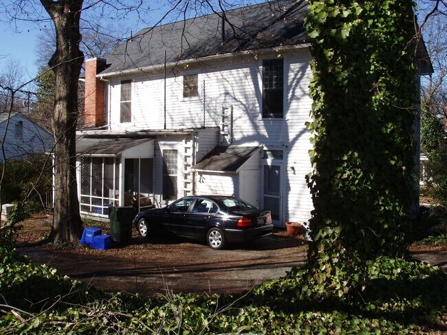 408 E Rosemary St-Unit -3 in Chapel Hill, NC - Building Photo - Building Photo