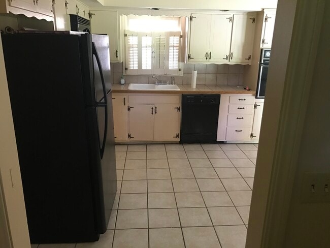 property at 1313 Gannon Ave