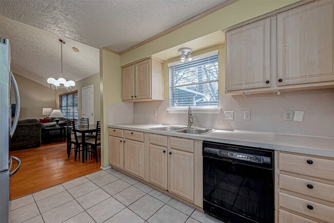 property at 2122 Heritage Colony Dr