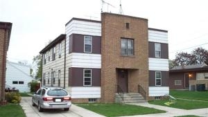 2715 N 8th St in Sheboygan, WI - Foto de edificio