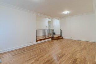 340 E 50th St, Unit 1b in New York, NY - Building Photo