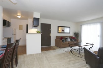 Willowstone in Denver, CO - Building Photo - Interior Photo