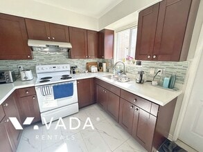 8413 Osler St in Vancouver, BC - Building Photo - Building Photo