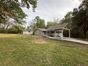 71 Castaway Ln in Coldspring, TX - Building Photo - Building Photo