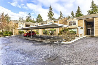 14715 SE 24th St in Bellevue, WA - Building Photo - Building Photo