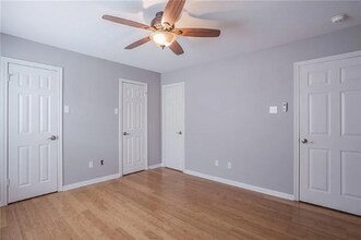 2011 S 7th St in Waco, TX - Building Photo - Building Photo