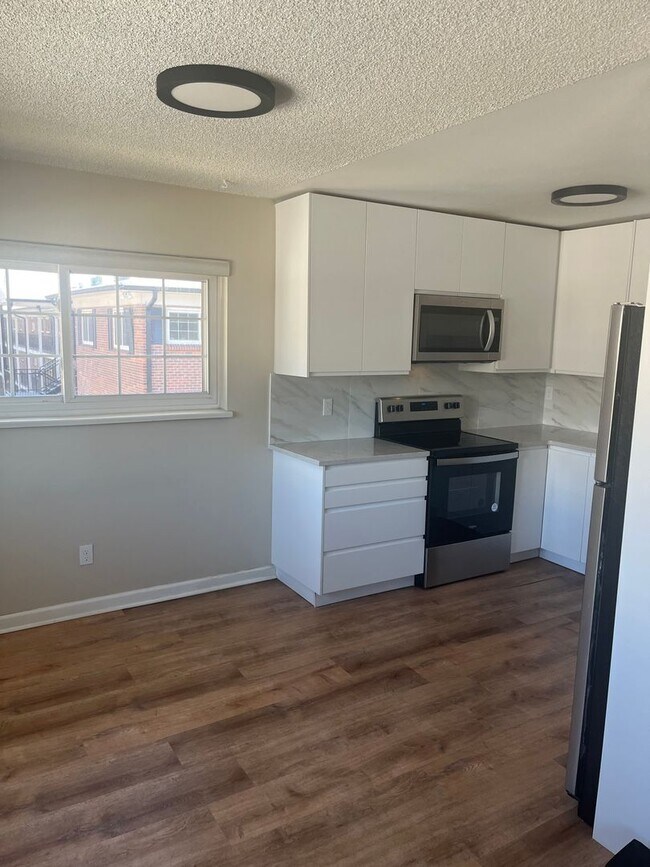 6800 E Tennessee in Denver, CO - Building Photo - Building Photo
