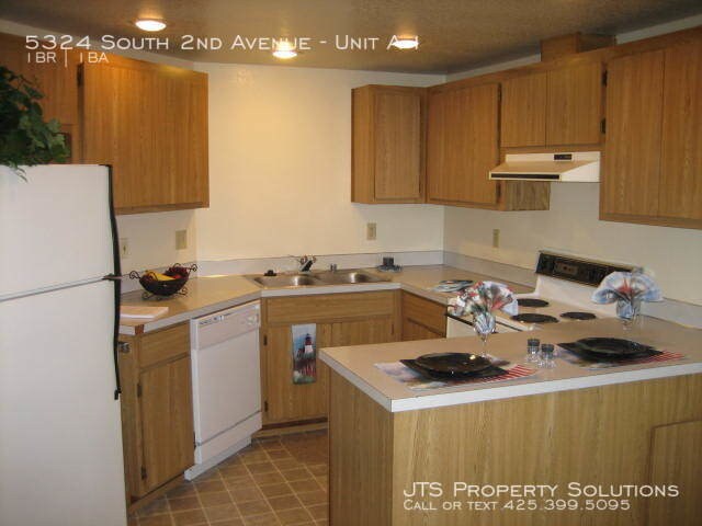 5324 S 2nd Ave-Unit -Unit A-1 in Everett, WA - Building Photo - Building Photo
