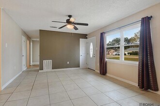 1878 Denver Dr in Baton Rouge, LA - Building Photo - Building Photo