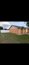 794 Barclay Terrace in Lake Wales, FL - Building Photo - Building Photo
