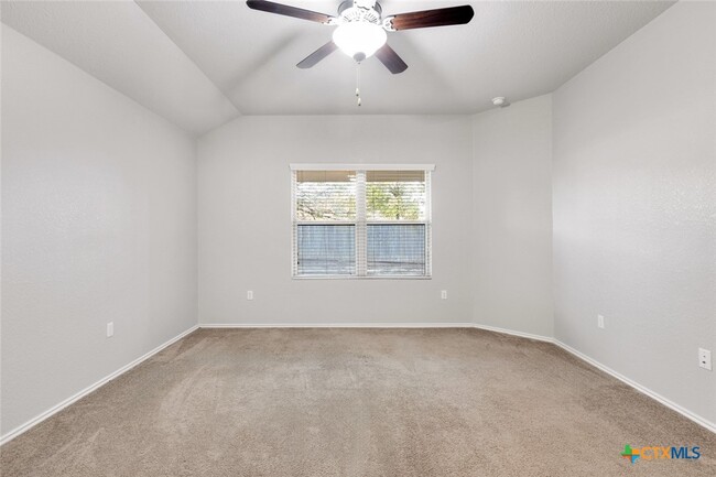 property at 213 Andesite Trl