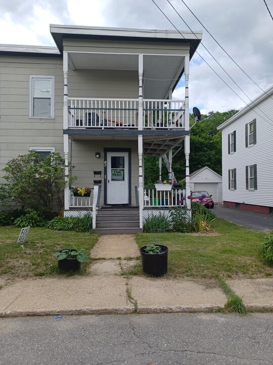 16 Ford St in Gardner, MA - Building Photo