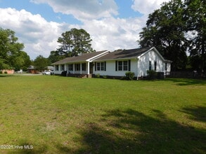 3701 Lavenham Rd in New Bern, NC - Building Photo - Building Photo