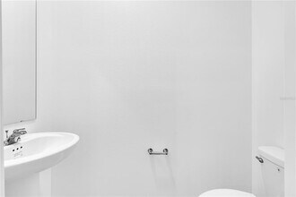 2827 Maloof Dr in Davenport, FL - Building Photo - Building Photo