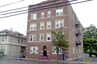 140 Franklin Ave Apartments