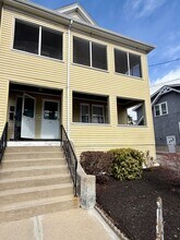 27 Conwell Ave, Unit 2 in Somerville, MA - Building Photo - Building Photo