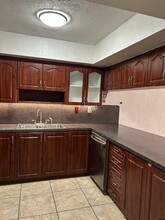 6955 W 2nd Ln in Hialeah, FL - Building Photo - Building Photo