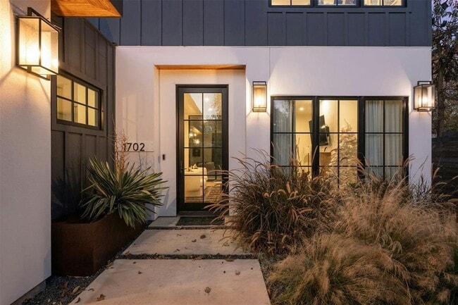 property at 1702 Bauerle Ave