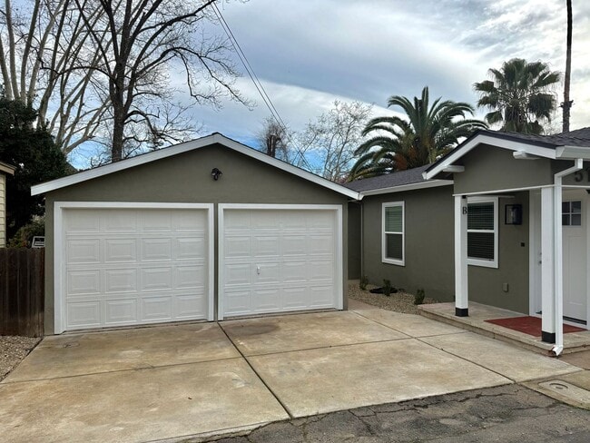 511 Sierra Blvd in Roseville, CA - Building Photo - Building Photo