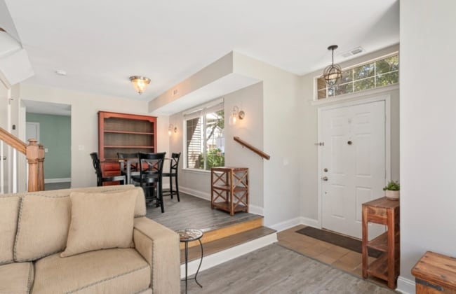 11 Bentley Ct in Bedminster, NJ - Building Photo - Building Photo