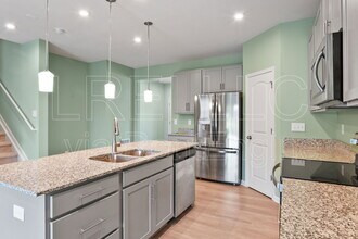 12027 Wooden Trace Dr in Louisville, KY - Building Photo - Building Photo