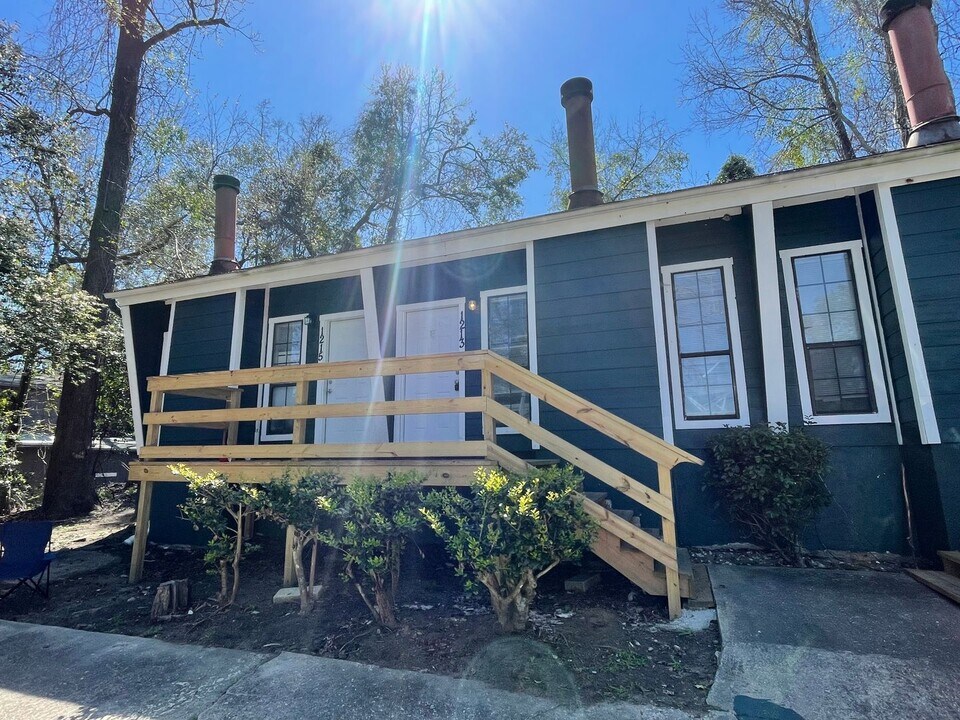 1213 Chee Ln in Tallahassee, FL - Building Photo