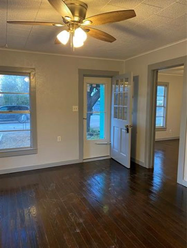 816 Alpha Pl in Clifton, TX - Building Photo - Building Photo