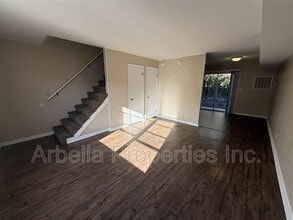 1404 Bloomingdale Rd in Kingsport, TN - Building Photo - Building Photo