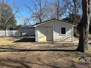 110 Mason Dr in Centerville, GA - Building Photo - Building Photo